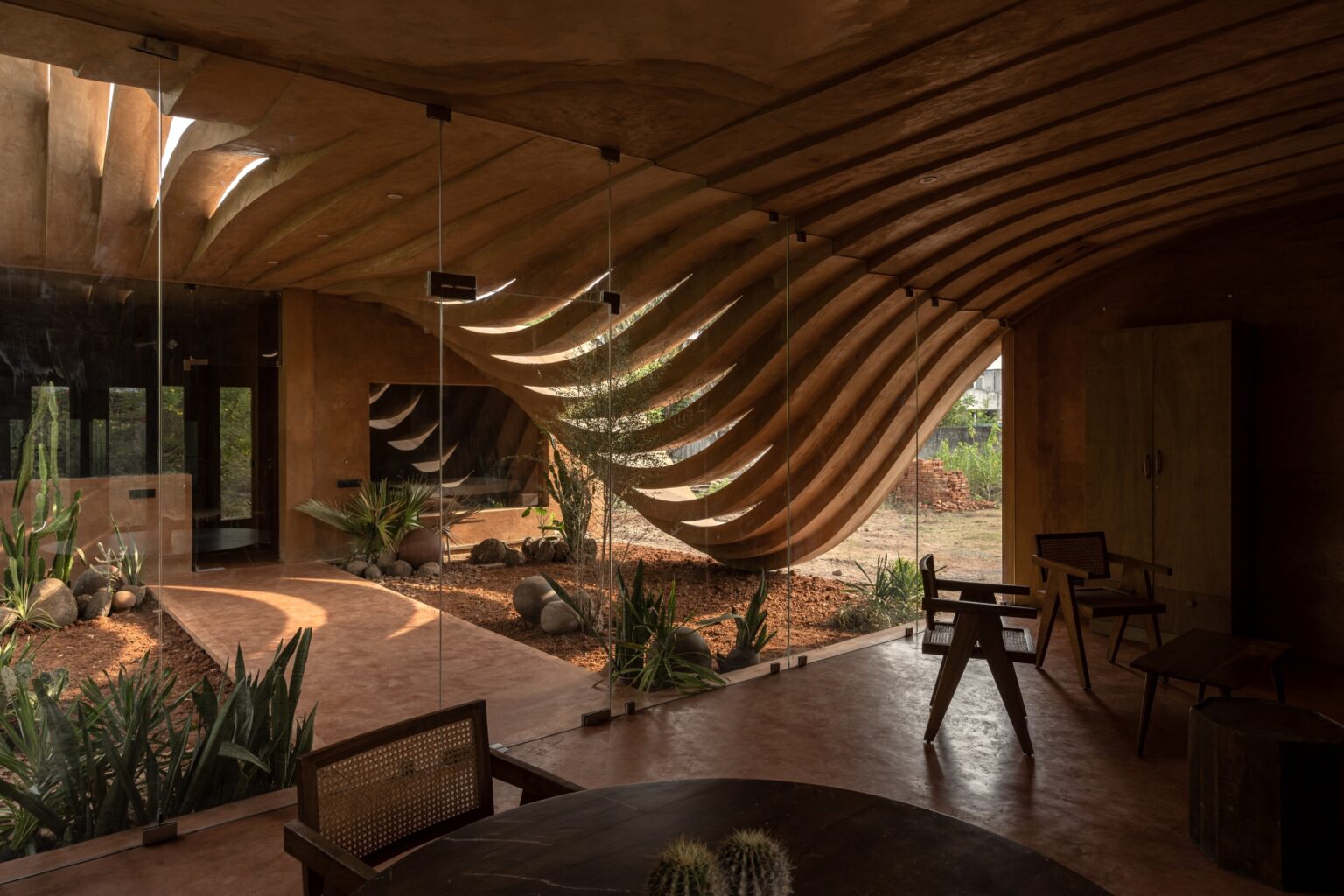 VAAZH: A Breathing Home in Vedanthangal