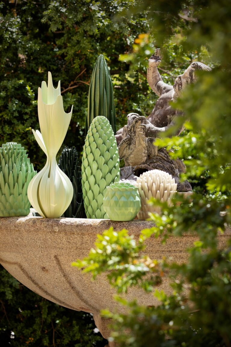 Living Sculptures